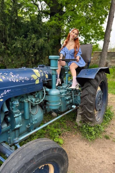 Magnetic Appeal: Olena, 30 y.o. from Odesa, Ukraine — VeronikaLove