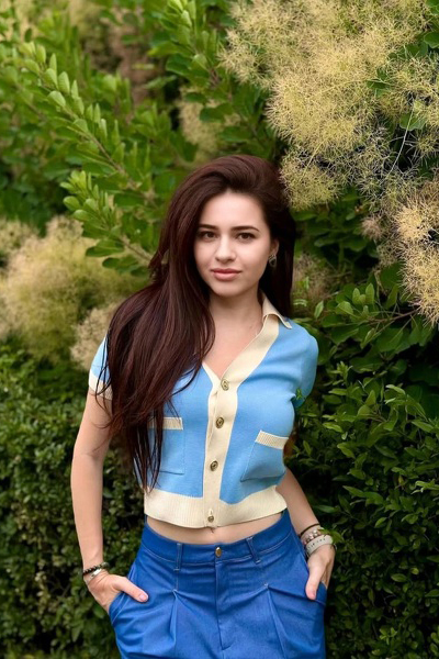 Graceful Charm: Anastasia, 30 y.o. from Pavlohrad, Ukraine — VeronikaLove