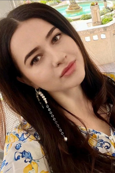 Graceful Charm: Anastasia, 30 y.o. from Pavlohrad, Ukraine — VeronikaLove