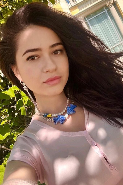 Graceful Charm: Anastasia, 30 y.o. from Pavlohrad, Ukraine — VeronikaLove