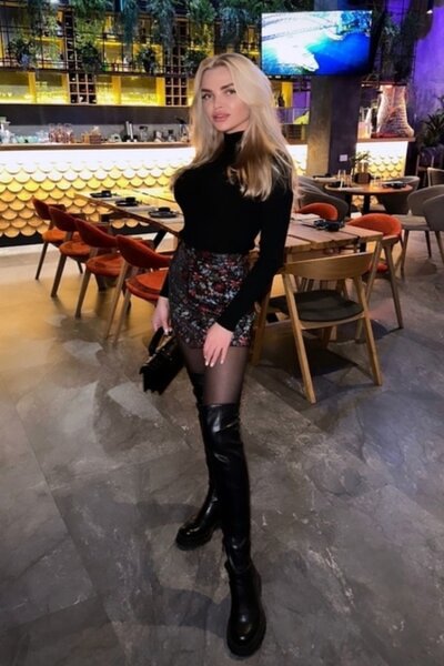 Radiant Charm: Anastasiya, 33 y.o. from Kharkiv region, Ukraine — VeronikaLove