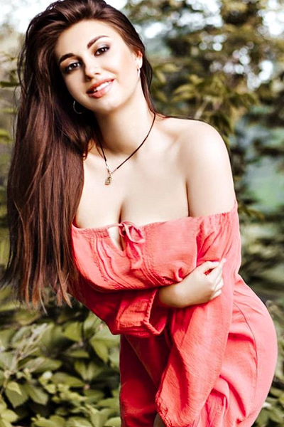 Enthralling Gaze: Maya, 26 y.o. from Odesa, Ukraine — VeronikaLove