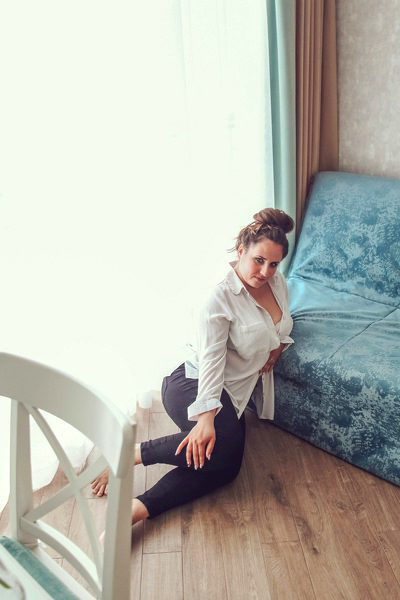 Charming Anastasiya, 38 y.o. from Kherson, Ukraine with Brown hair — VeronikaLove