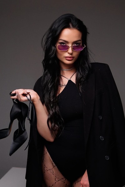 Magnetic Allure: Bogdana, 29 y.o. from Gdansk, Poland — VeronikaLove