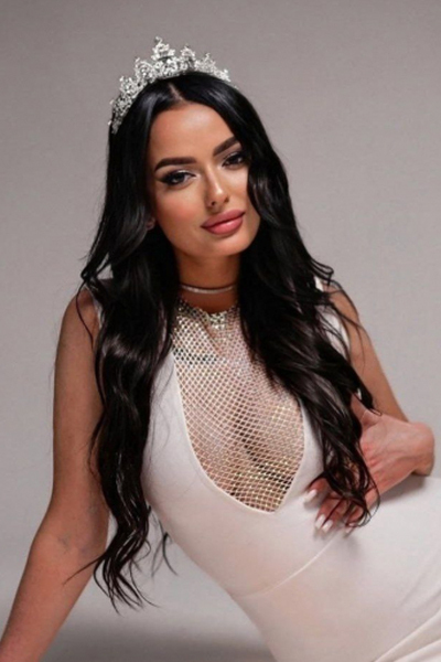 Magnetic Allure: Bogdana, 29 y.o. from Gdansk, Poland — VeronikaLove