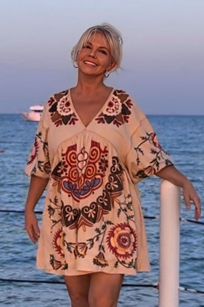 Dazzling Olena, 56 y.o. from Dnipro, Ukraine with Blonde hair — VeronikaLove