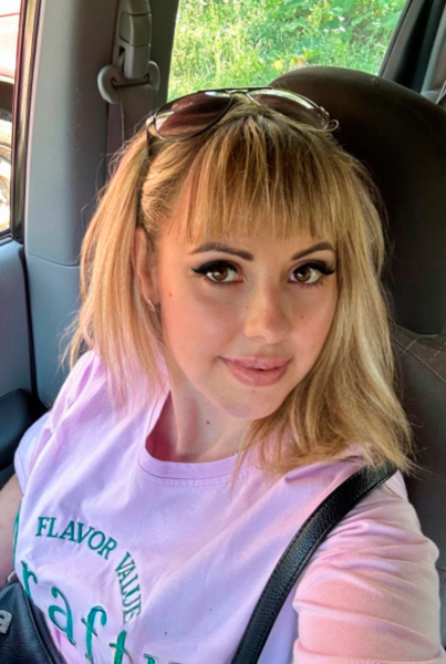 Radiant Charm: Viktoriya, 35 y.o. from Kryvyi Rih, Ukraine — VeronikaLove