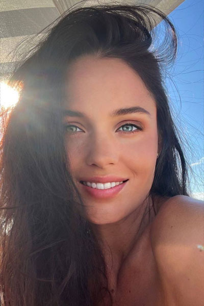 Vivacious Vision: Darina, 36 y.o. from Kharkiv, Ukraine — VeronikaLove