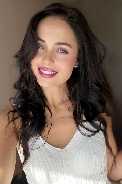 Vivacious Vision: Darina, 36 y.o. from Kharkiv, Ukraine — VeronikaLove