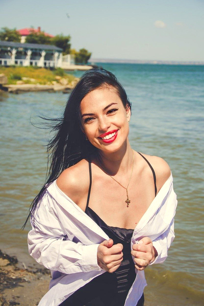 Captivating Elegance: Anastasiia, 36 y.o. from Odesa, Ukraine — VeronikaLove
