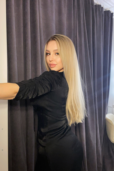 Enigmatic Beauty: Anna, 23 y.o. from Odesa, Ukraine — VeronikaLove