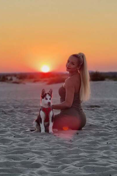 Dazzling Aura: Aleksandra Magdalena, 27 y.o. from Warszawa, Poland — VeronikaLove