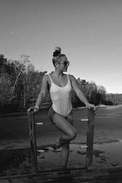 Dazzling Aura: Aleksandra Magdalena, 28 y.o. from Warszawa, Poland — VeronikaLove