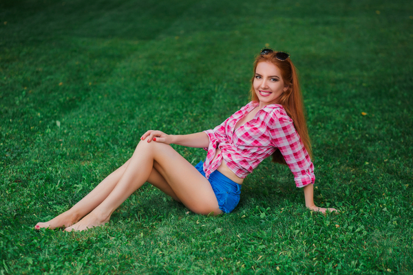 Graceful Charm: Yulia, 37 y.o. from Kryvyi Rih, Ukraine — VeronikaLove