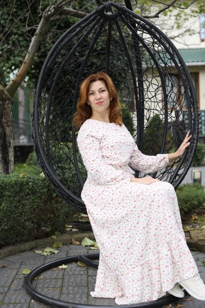 Alluring Liudmila, 49 y.o. from Khmelnytskyi, Ukraine with Brown hair — VeronikaLove