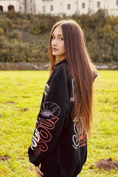 Ethereal Elegance: Kristina, 20 y.o. from Mykolaiv, Ukraine — VeronikaLove