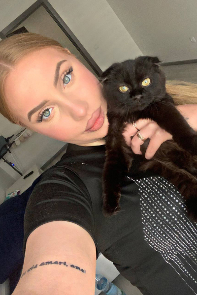 Serene Kateryna, 21 y.o. from Rivne, Ukraine with Blonde hair — VeronikaLove