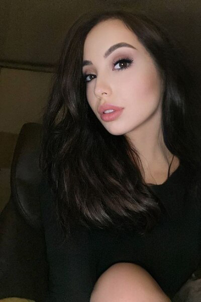 Ethereal Beauty: Natalia, 22 y.o. from Dnipro, Ukraine — VeronikaLove