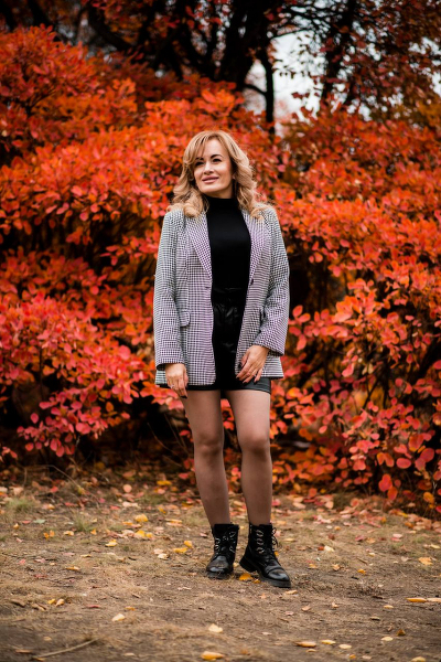 Captivating Gaze: Ludmila, 46 y.o. from Dnipro, Ukraine — VeronikaLove