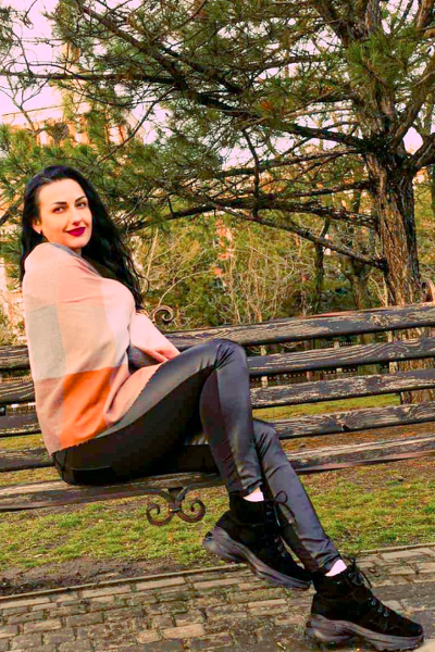 Sparkling Essence: Maryna, 36 y.o. from Ivano-Frankivsk, Ukraine — VeronikaLove