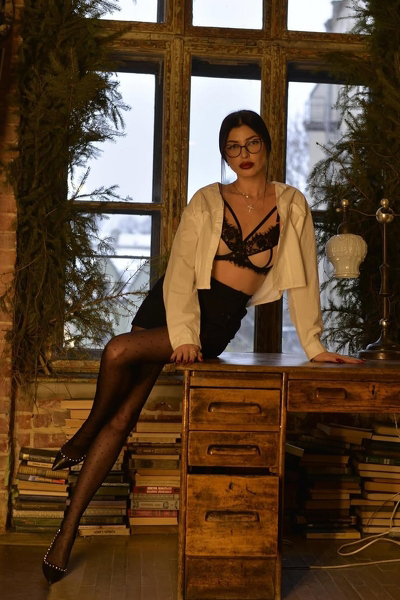 Enthralling Mystery: Khrystyna, 32 y.o. from Lviv, Ukraine — VeronikaLove