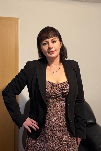 Radiant Beauty: Larisa, 49 y.o. from Frankfurt, Germany — VeronikaLove