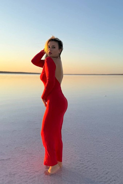 Mystical Presence: Liliya, 35 y.o. from Odesa, Ukraine — VeronikaLove