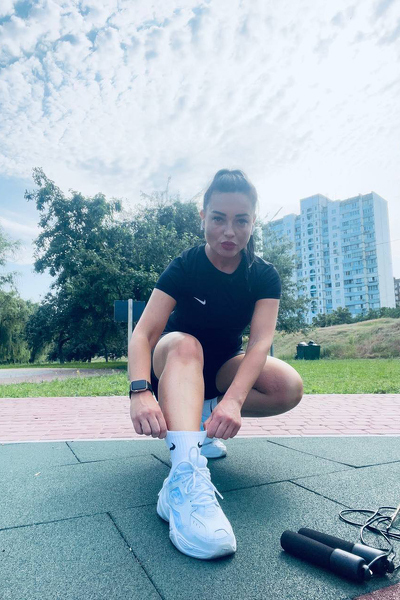 Captivating Victoriia, 40 y.o. from Kyiv, Ukraine with Black hair — VeronikaLove