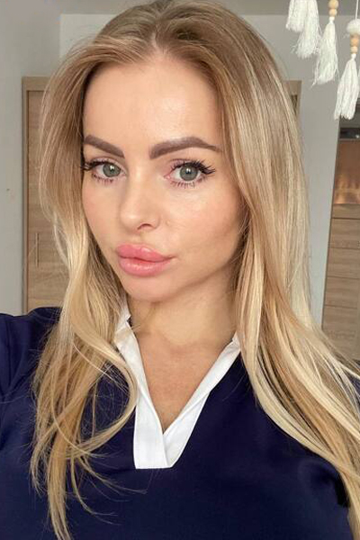 Dazzling Katarzyna Tereza, 37 y.o. from Krakow, Poland with Blonde hair — VeronikaLove