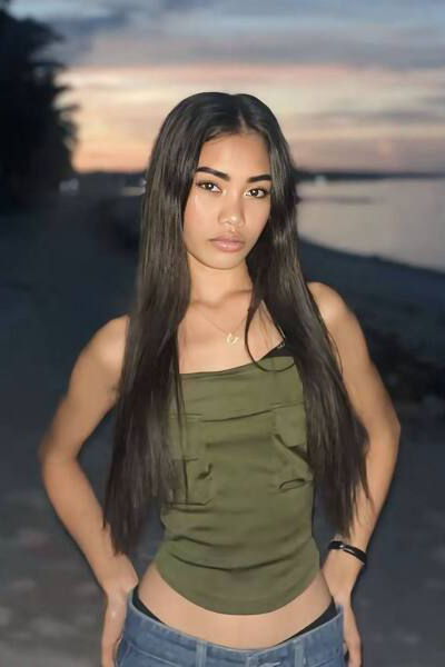 Angelic Grace: Jessa Bel, 20 y.o. from City of Manila, Philippines — VeronikaLove