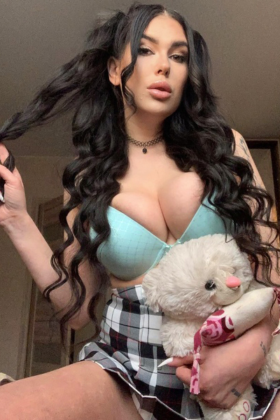 Whimsical Wonder: Alina, 31 y.o. from Kyiv, Ukraine — VeronikaLove