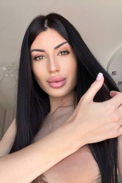 Timeless Beauty: Anastasia, 31 y.o. from Kropyvnytskyi, Ukraine — VeronikaLove