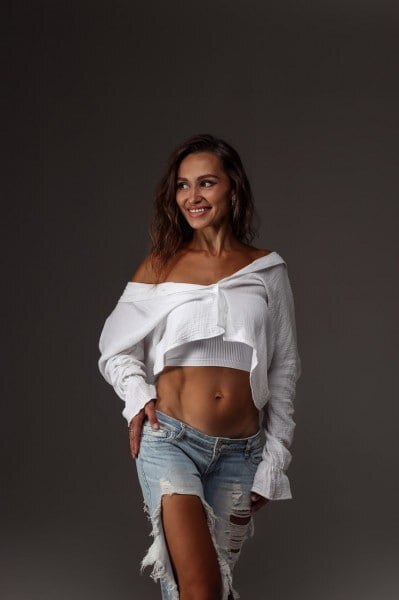 Charming Oksana, 49 y.o. from Chernihiv, Ukraine with Light-brown hair — VeronikaLove