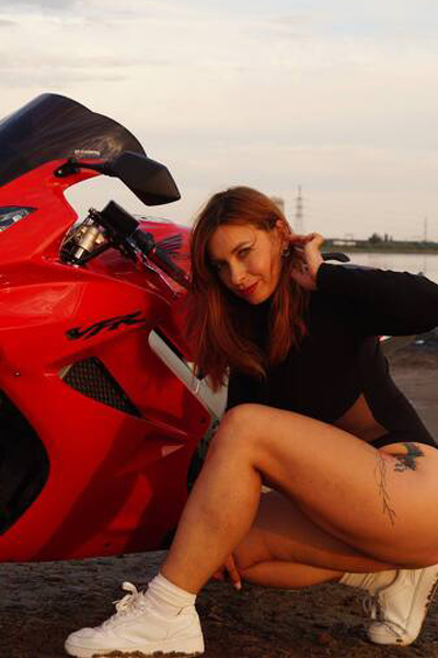 Sparkling Essence: Ksenia, 36 y.o. from Odesa, Ukraine — VeronikaLove