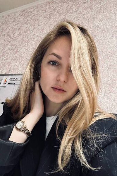 Captivating Gaze: Valentyna, 35 y.o. from Kryvyi Rih, Ukraine — VeronikaLove