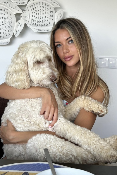 Elegant Enchantment: Patricia Alexandra, 28 y.o. from Zaragoza, Spain — VeronikaLove