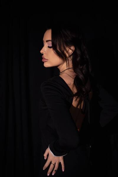 Mystical Allure: Ekaterina, 34 y.o. from Chernihiv, Ukraine — VeronikaLove