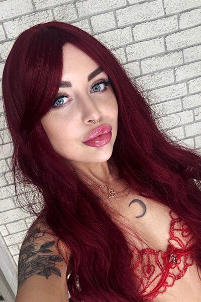 Mystical Allure: Ekaterina, 34 y.o. from Chernihiv, Ukraine — VeronikaLove