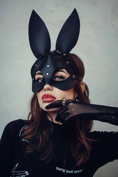 Mystical Allure: Ekaterina, 34 y.o. from Chernihiv, Ukraine — VeronikaLove