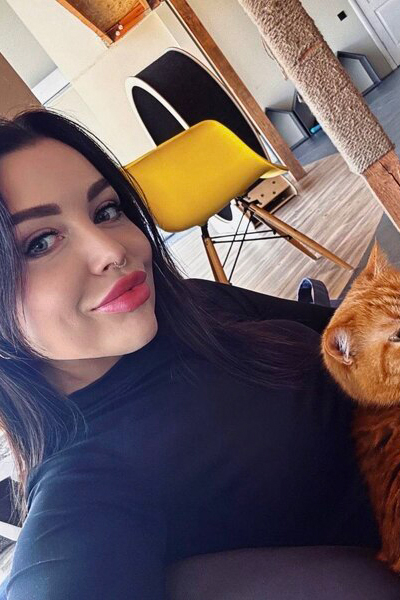 Mystical Allure: Ekaterina, 34 y.o. from Chernihiv, Ukraine — VeronikaLove