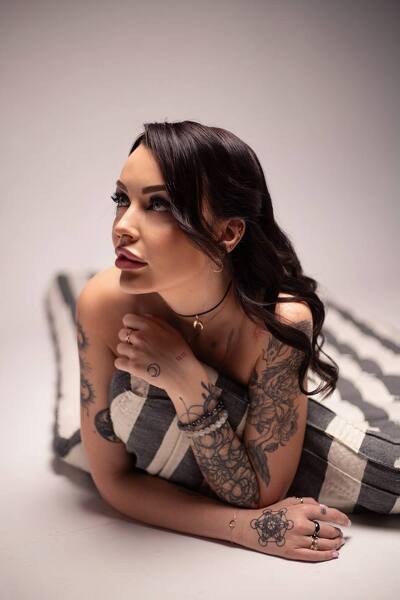 Mystical Allure: Ekaterina, 34 y.o. from Chernihiv, Ukraine — VeronikaLove