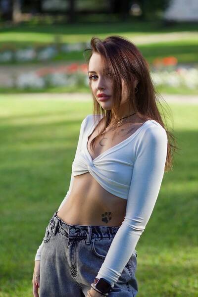 Mystical Allure: Ekaterina, 34 y.o. from Chernihiv, Ukraine — VeronikaLove