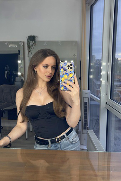 Radiant Charm: Hanna, 30 y.o. from Kherson, Ukraine — VeronikaLove