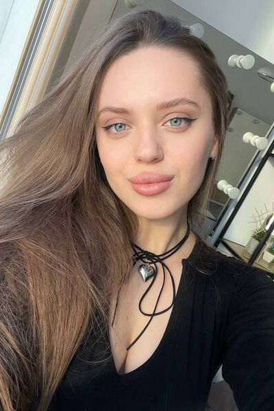 Radiant Charm: Hanna, 30 y.o. from Kherson, Ukraine — VeronikaLove