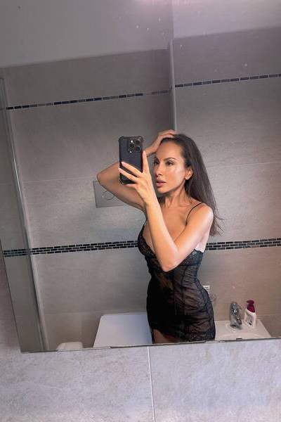 Enthralling Gaze: Alla, 36 y.o. from Odesa, Ukraine — VeronikaLove