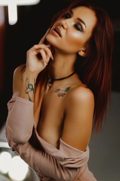 Alluring Olena, 32 y.o. from Dnipro, Ukraine with Red hair — VeronikaLove