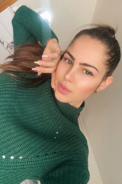 Captivating Elegance: Ekaterina, 23 y.o. from Dnipro, Ukraine — VeronikaLove