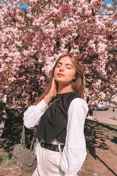 Enchanting Gaze: Veronika, 25 y.o. from Kyiv, Ukraine — VeronikaLove