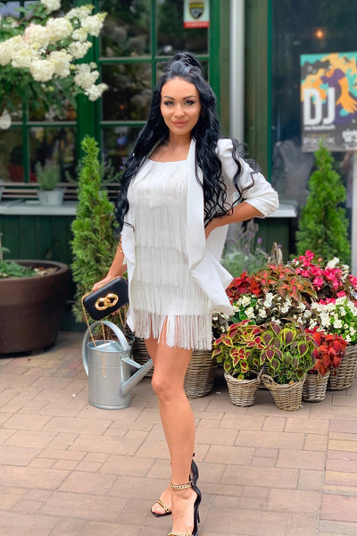 Serene Kateryna, 35 y.o. from Kharkiv, Ukraine with Black hair — VeronikaLove