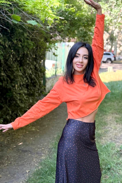 Alluring Nataliya, 42 y.o. from Odesa, Ukraine with Black hair — VeronikaLove